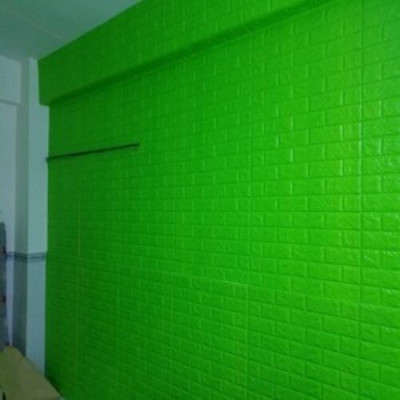 Bộ 5 Tấm Xốp Dán Tường 3D Giả Gạch Xanh Lá 70cmx77cm 