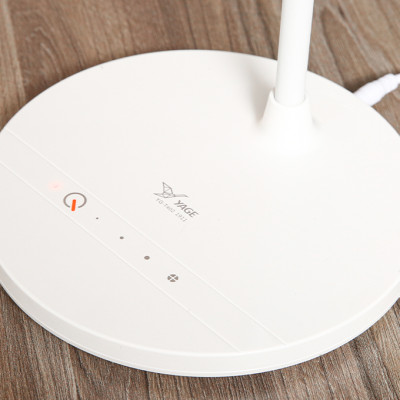 YG-T402.W - ĐÈN BÀN LED YAGE YG-T402.W - Hàng chính hãng