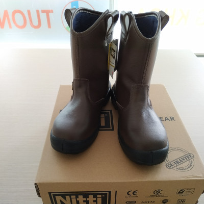 ỦNG BẢO HỘ NITTI MÀU NÂU CODE 23281