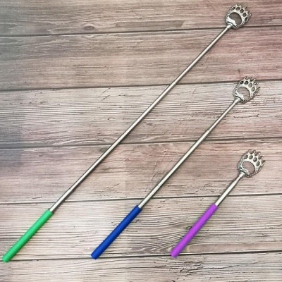 Cây gãi lưng rút gọn kéo dài lên tới 58cm hình tay Bea.r cực đã B0163