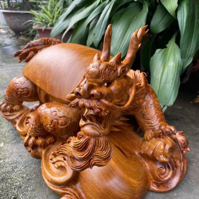 Tượng long quy ( cụ rùa hóa rồng )phong thủy bằng gỗ hương  