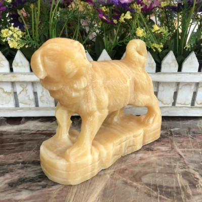 Tượng con chó giáp tuổi tuất phong thủy đá ngọc hoàng long đặt bàn làm việc - Cao 15 cm