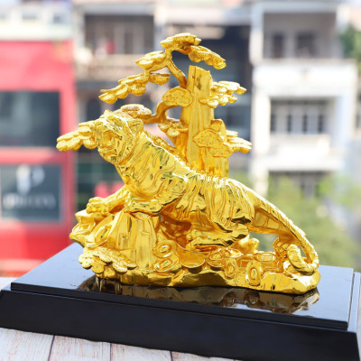 Tượng Hổ Uy Trấn Sơn Hà mạ vàng