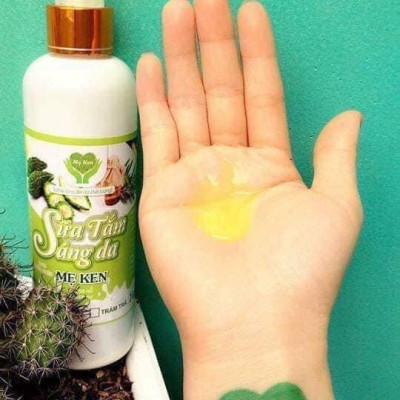 Sữa Tắm Sáng Da Thiên Nhiên Mẹ Ken 250ML - Dưỡng ẩm, trắng da, chống lão hoá, mờ thâm