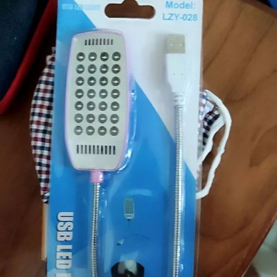 Đèn Led 28 Bóng Uốn Dẻo Cổng USB dùng đọc sách, soi bàn phím laptop ( Màu ngẫu nhiên) - HENRYSA