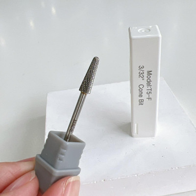 Đầu Mài Chân Móng Úp T5-F Titan Vonfram Siêu Bền, Đầu Mài Khóe Cone Bit Size M USA Mỹ, Dũa Tròn Culticle Khóe Móng Bột Sáng Bóng, Mịn Màng