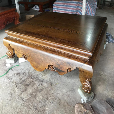 Sập Đại Chân Quỳ Dạ Cá Trơn Gỗ Mun Đuôi Công