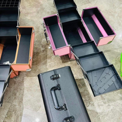 Cốp Nhôm 3 Tầng Đựng Đồ Nail 37x28x22cm, Thiết Kế Bậc Thang, Tầng Nhựa Bên Trong, Bền Bỉ, Đựng Được Máy Hơ T8 Tiện Lợi