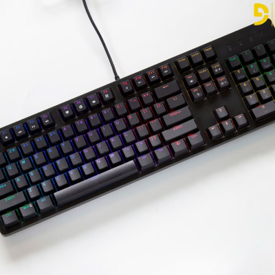 Bàn phím quang cơ Gaming Fuhlen CYBER Led Rainbow 16 chế độ, bảo hành 24 tháng- Hàng chính hãng