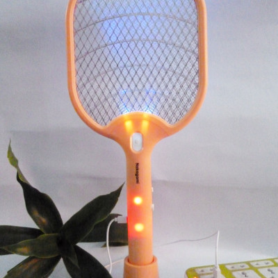 Combo vợt muỗi 3 trong 1 thế hệ mới và ổ cắm điện USB đa năng Nakagami chất lượng công nghệ Nhật Bản - Màu ngẫu nhiên