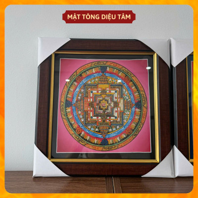 Tranh Mandala Kalachakra chú OM Nepal 27cm có khung kính tranh Kim cang họa sư vẽ tay thủ công (ngẫu nhiên) Mật tông Diệu Tâm