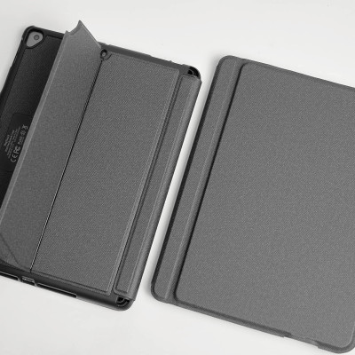 Bao Da Kèm Bàn Phím Không Dây WiWU Mag Touch Dùng Cho iPad 10.2/ 10.5, iPad Pro 11 inch/Air 4/Air5, iPad 12.9 2020/2021( Có Khe Để Bút) - Hàng Chính Hãng