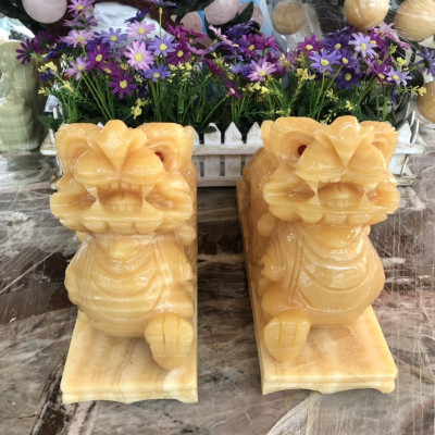 Cặp Tỳ Hưu phong thủy đá ngọc hoàng long có đế - Dài 30cm