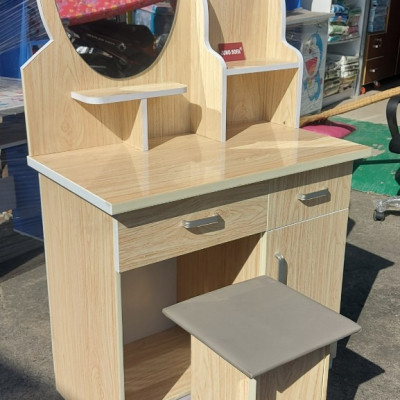 Bàn trang điểm Tundo nhựa màu gỗ sồi ngang 80 cm x cao 1m5 x sâu 45 cm tặng kèm ghế