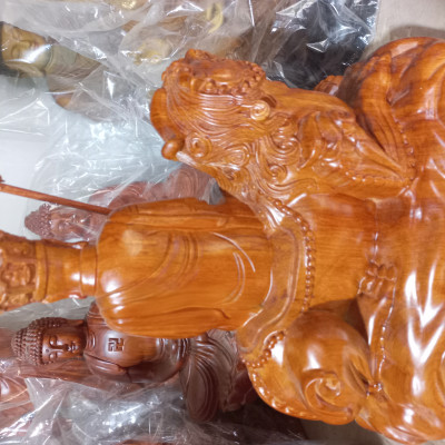 Tượng phật địa tạng vương bồ tát cưỡi kỳ lân kt cao 30×28×14