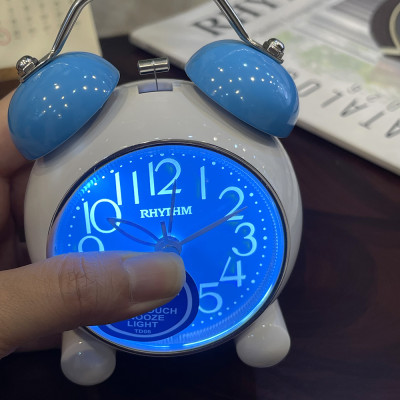 Đồng hồ Rhythm CRA860NR04- Kt 8.6 x 11.3 x 6.0cm, 168g. Vỏ nhựa, dùng PIN.