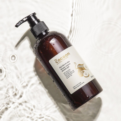 Gel tắm bí đao Cocoon 310ml giúp da sạch mịn màng và giảm mụn lưng thuần chay