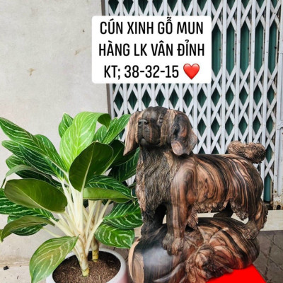 Tượng con chó phong thủy hàng đẹp bằng gỗ mun liền khối kt cao 38×32×15cm