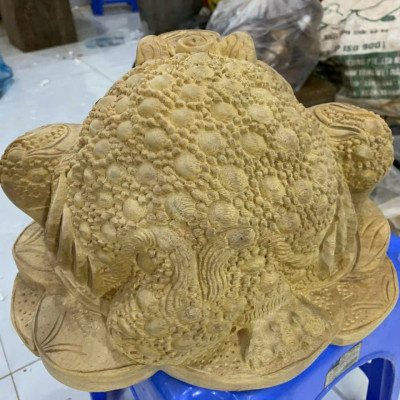 Cóc thiềm thừ phong thủy cầu tài lộc gỗ ngọc am thơm nức kt 15×11×9cm 