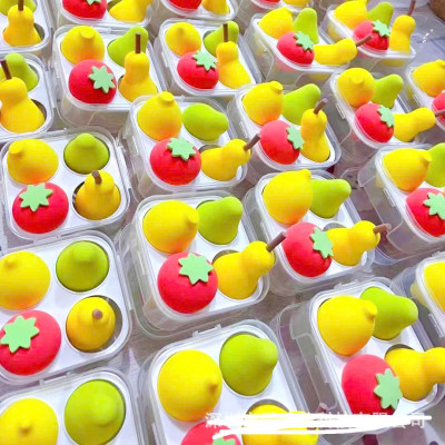 Hộp bông tán phấn trang điểm 4 món hình trái cây ,  siêu dễ thương mềm  mịn , xinh xắn đáng yêu  ,có hộp đựng tiện dụng