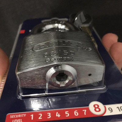 Ô khóa ABUS 88/50 Plus thân đồng rộng 50mm bọc Crom lõi lá 3 chìa vuông - MSOFT