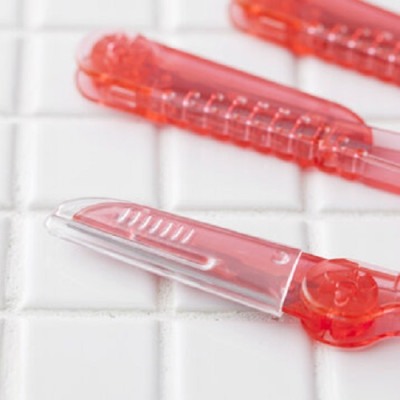 Dao Cạo Lông Mày Cán Gập Nữ Kai Razor 12433