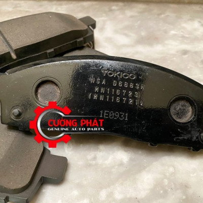 Má phanh trước Mitsubishi Triton, Pajero Sport 2009-2018 mã 4605A284 4605A930