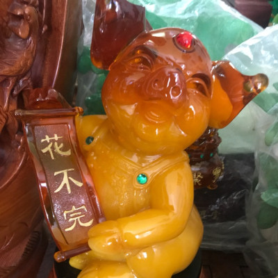 Tượng Chú Heo Vàng to ngồi đế xoay mang vác hủ vàng túi tiền trên lưng 42cmx30cm ý nghĩa money Lộc Vào Anh Chị trưng phòng khách nhà, công ty, bàn làm việc , quà tặng  ạ