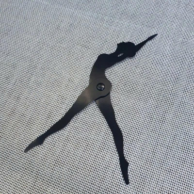 Kim Đồng Hồ Treo Tường Hình Cô Gái Nghệ Thuật Decor Độc Lạ DIY Gắn Máy Kim Trôi – Phụ Kiện Đồng Hồ Trang Trí Sáng Tạo