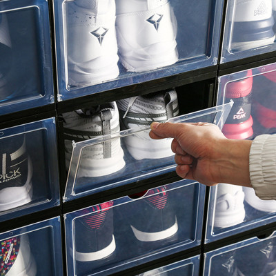 COMBO 2 Hộp Nhựa Cứng Thông Minh Đựng Giày Thể Thao Sneaker Nắp Trong Suốt Có Nam Châm Hít VÀ Cửa Gài - Chịu Lực Tốt