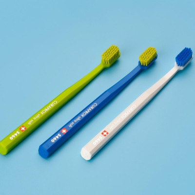 Bàn chải đánh răng CS 5460 Ultra Soft - Curaprox