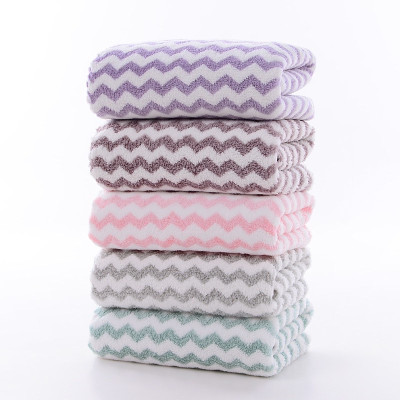 Combo 5 cái khăn lau mặt lông cừu Hàn Quốc .50 x 30cm , kẻ sọc nhiều màu , được cuộn tròn , sợi bông mềm mại cao cấp dùng rất tiện dụng
