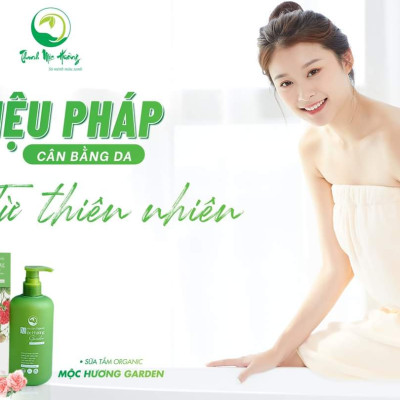 Sữa tắm trắng da ngăn ngừa rôm sảy mụn nhọt Thanh Mộc Hương 350ml
