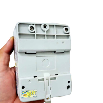 Công tắc hẹn giờ cơ ATA AT35N có pin sạc dự trữ hơn 300 giờ - Hàng chính hãng