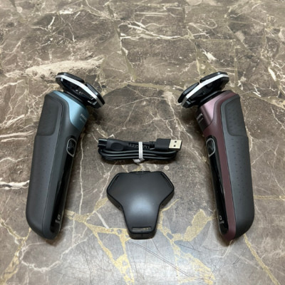 Máy cạo râu khô và ướt cao cấp thương hiệu Philips SkinIQ S5831/01 và S5832/01 45 lưỡi cắt SteelPrecision tự mài - Hàng Chính Hãng