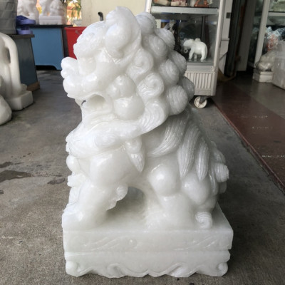 Cặp Kỳ Lân phong thủy gác cổng đá cẩm thạch trắng - Cao 40 cm