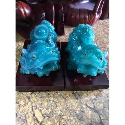 Cặp Tỳ Hưu Phong Thủy Xanh Ngọc Đậm Đẹp cõng Tỳ Hưu Thỏi Vàng công dụng thu tài hút lộc vào cho gia chủ Kích thước Dài 20cm Cao 15cm hợp Anh Chị mệnh Thủy Mộc Hỏa trưng ạ