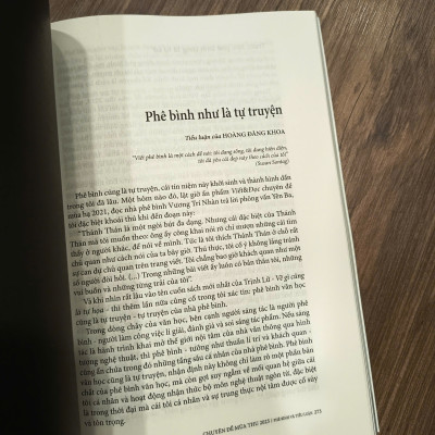 VIẾT VÀ ĐỌC CHUYÊN ĐỀ MÙA THU 2025 – Nhiều tác giả – NXB Hội Nhà Văn