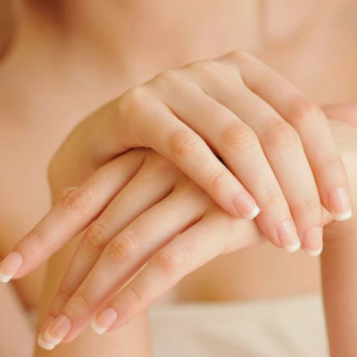 Bấm Móng Tay Thép Không Gỉ Kai 000KK-2527 (Size M)