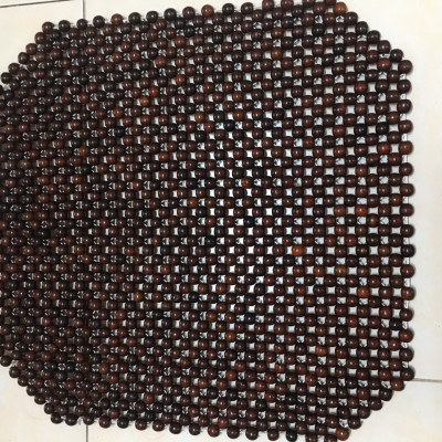 Đệm lót ghế văn phòng bằng hạt gỗ trắc cao cấp