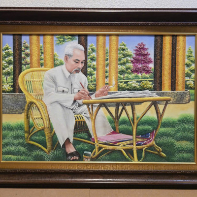 Tranh đá tưn nhiên Bác Hồ ngồi viết di chúc -TD002