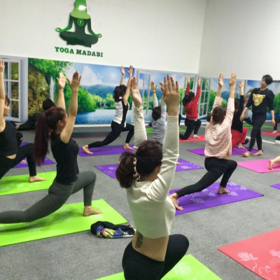 Thảm Tập Yoga miDoctor + Dây Buộc Thảm Tập Yoga (Giao Màu Ngẫu Nhiên)