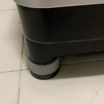 Đế chống rung máy giặt, chân máy giặt chân bàn 4 miếng cao su cao cấp, chống rung chống ồn chống trơn trượt (Giao màu ngẫu nhiên)