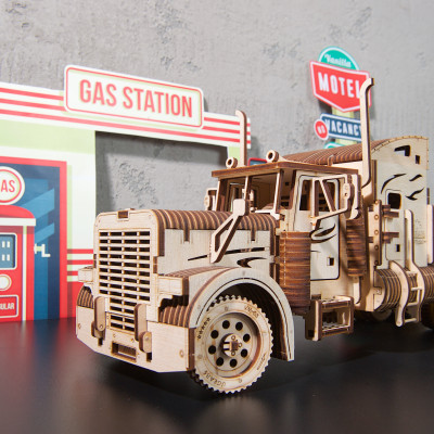 Mô hình Gỗ cơ khí, Ugears Heavy Boy Truck - Xe tải đầu kéo hạng nặng, sản phẩm chính hãng Ugears, nhập khẩu nguyên bộ EU, mô hình lắp ráp 3D, DYI