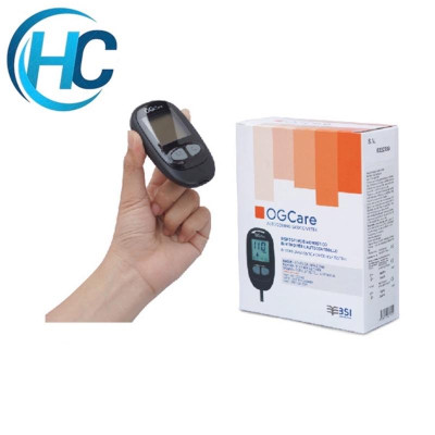 Trọn bộ máy đo đường huyết OGCare tặng kèm 100 que test + 100 kim lấy máu và 100 cồn sát khuẩn (Italy)