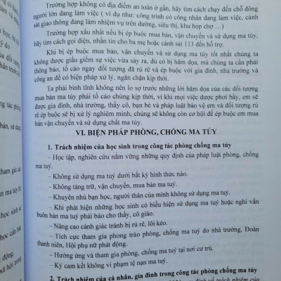 Sách Tài Liệu Tuyên Truyền Về Công Tác Giáo Dục An Toàn Giao Thông, Phòng Chống Tệ Nạn MaTúy Và Bạo Lực Học Đường Trong Nhà Trường - V2527T