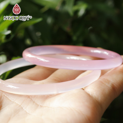 Vòng tay chalcedony hồng bản tròn (bản 6 - 7mm) - Ngọc Quý Gemstones