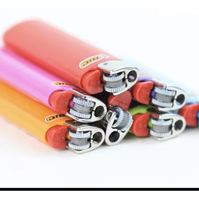 Hộp 50cái Quẹt Bic J3 Size trung chính hãng Pháp