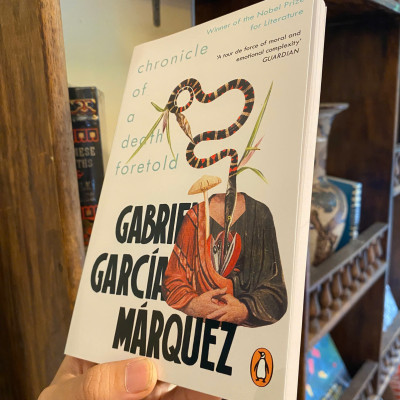Sách - Chronicle of a Death Foretold by Gabriel García Márquez | Classics / Fiction in English