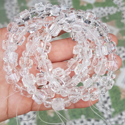  Vòng tay phong thuỷ nữ đá thạch anh trắng trong tự nhiên kiểu vuông giác tròn Size hạt vuông 10mm hạt tròn nhỏ 6mm Nữ mệnh kim mệnh Thủy đeo hợp may mắn tốt sức khoẻ công việc ạ